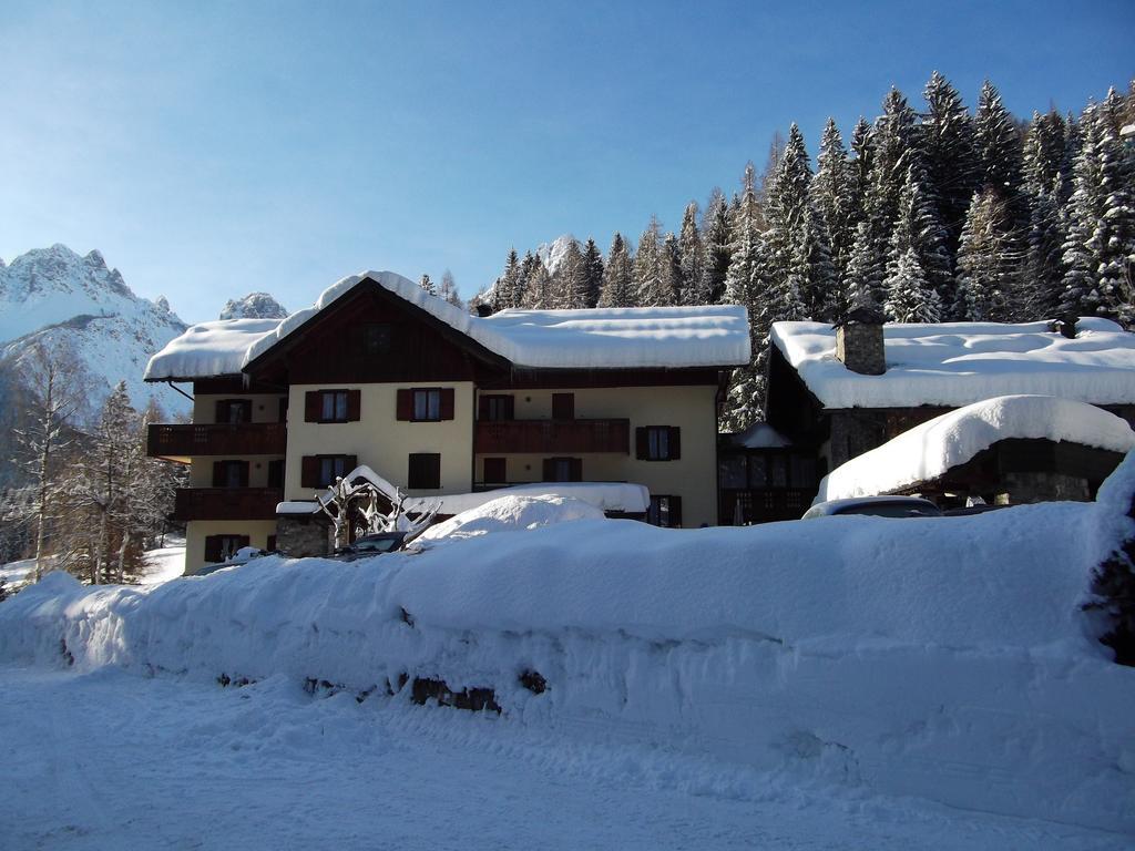 Albergo Nuoitas Forni di Sopra Exterior photo